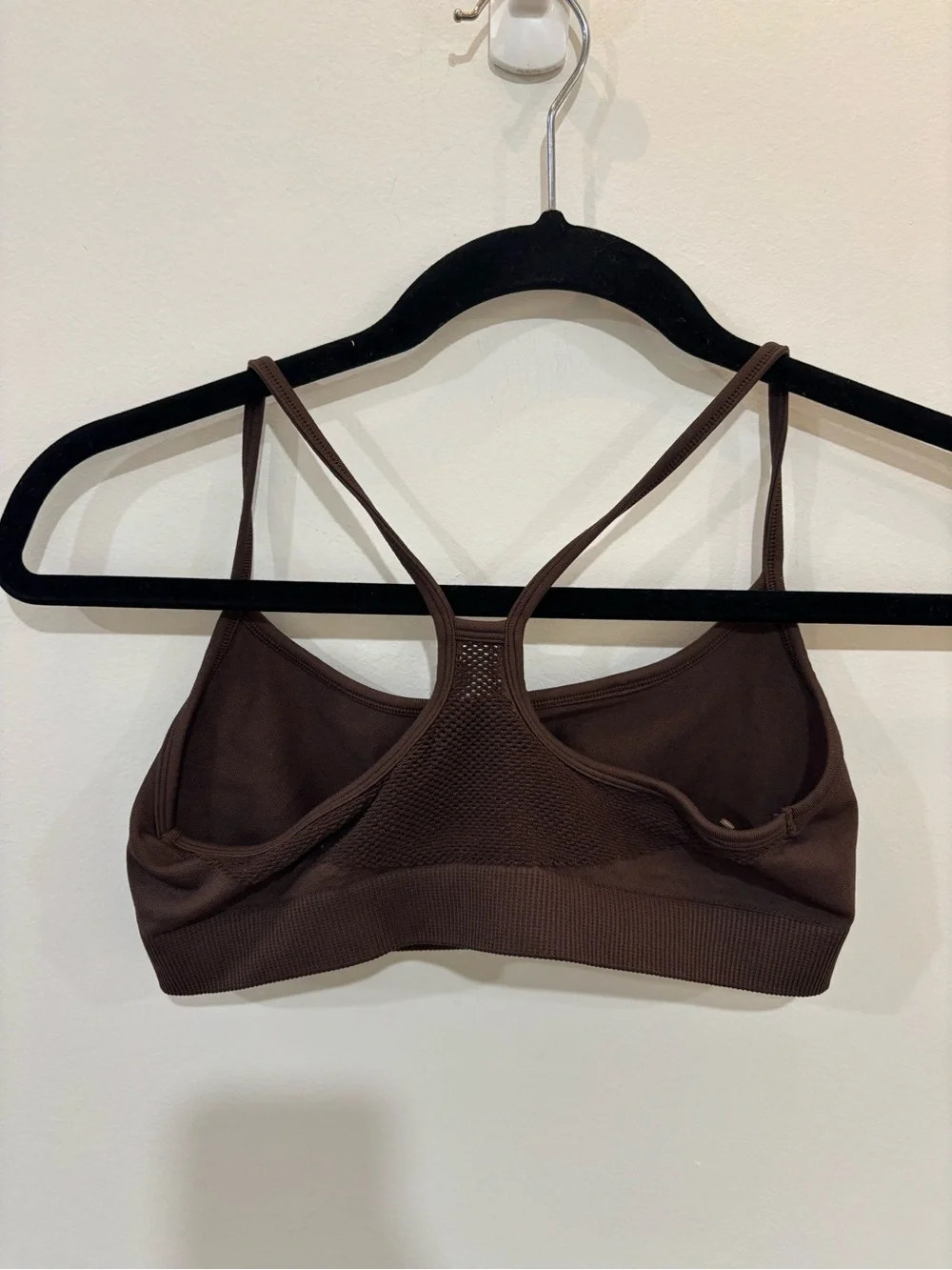 Aritzia TNA Seamless Sports Bra Bralette